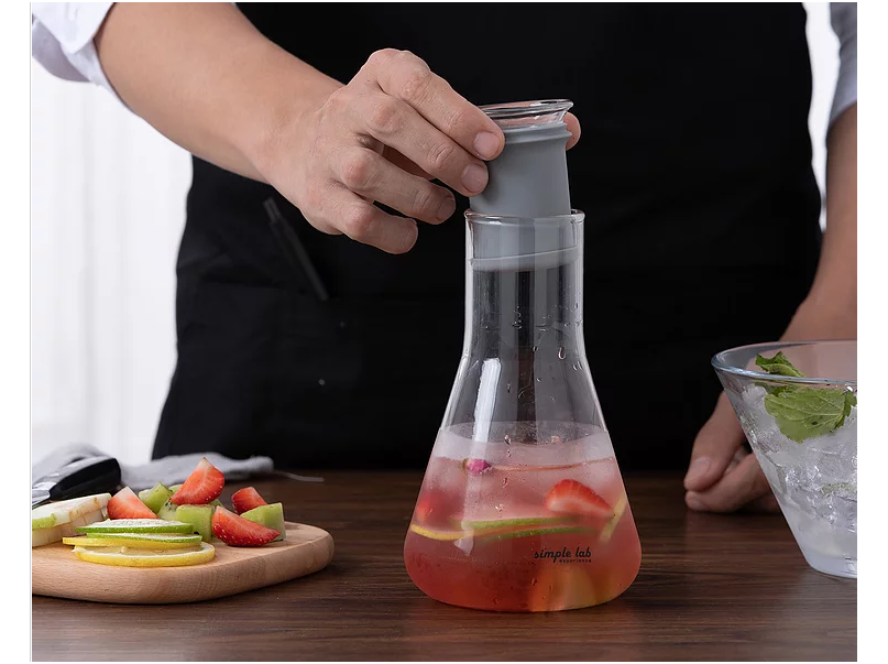 MIXO+. glass tea infuser & shaker