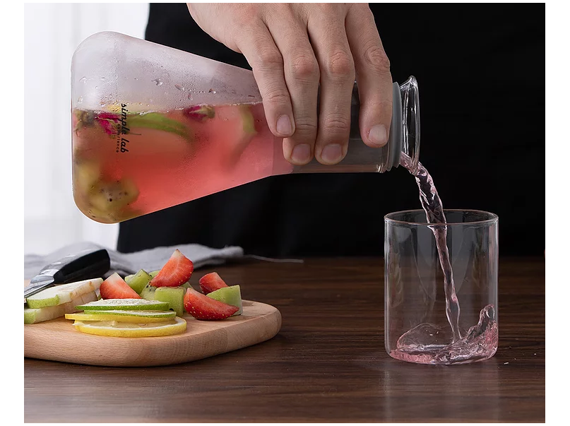MIXO+. glass tea infuser & shaker