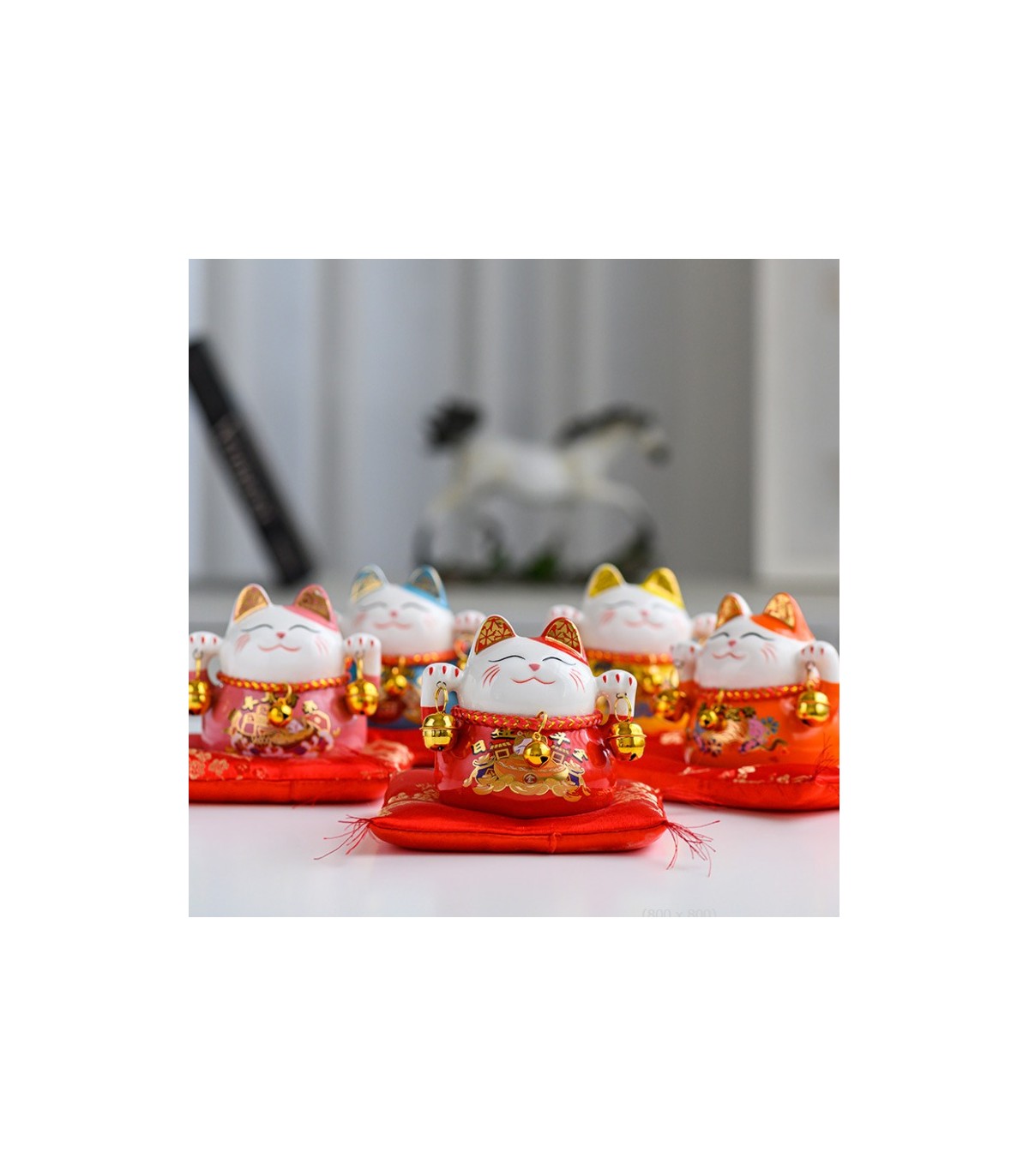 330431_Still_1_Lucky_Cat_Class