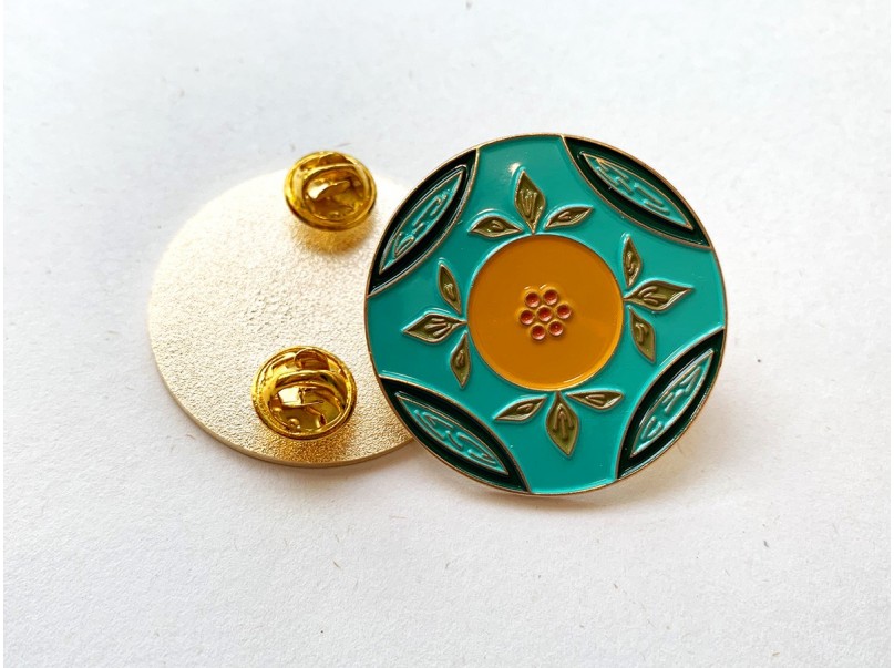 w.yarn Peranakan Inspired Brooch - Blue